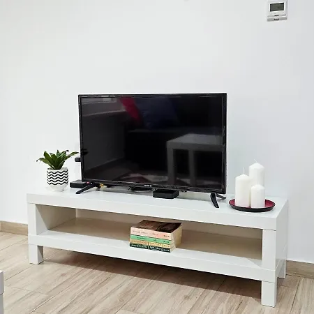 아파트 Roman Apartman