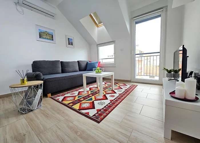 公寓 Roman Apartman